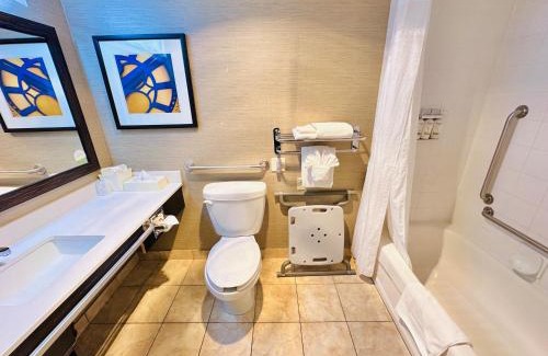 Regina Hotel | Holiday Inn Hotel & Suites Regina by IHG