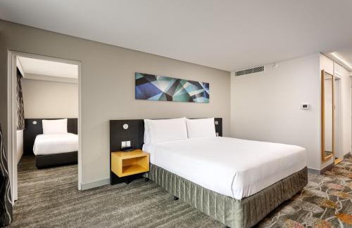 Perth Central Business District Hotel | Holiday Inn Perth City Centre by IHG