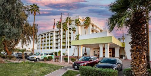 Mesa Hotel | Holiday Inn Phoenix-Mesa Chandler by IHG