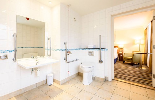 Portsmouth Hotel | Holiday Inn Portsmouth by IHG