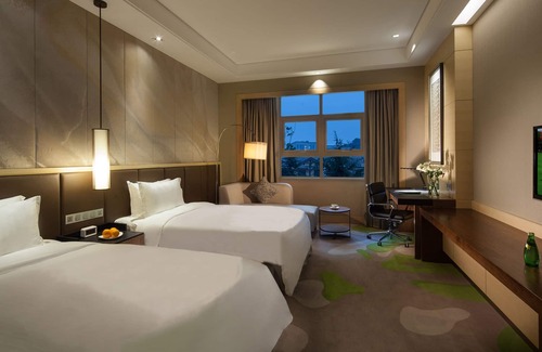 Laoshan Hotel | Holiday Inn Qingdao Expo, an IHG Hotel