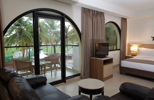 Cavelossim Complejo | Holiday Inn Resort Goa by IHG