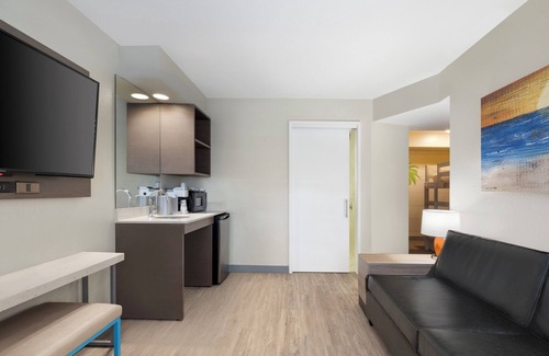 Florida Central Atlantic Coast Hotel | Holiday Inn Resort Orlando Suites - Waterpark by IHG
