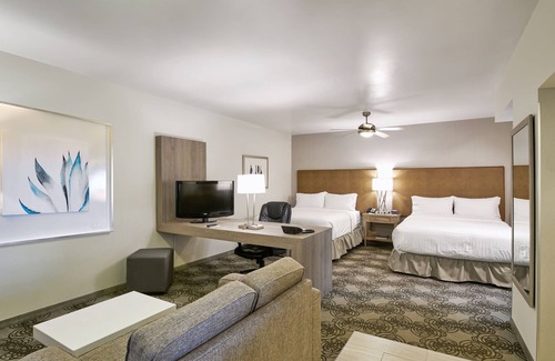 Chihuahua Hotel | Holiday Inn Hotel & Suites Chihuahua by IHG