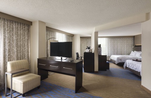 Southwest Federal Center Hotel | Holiday Inn Washington Capitol - Natl Mall by IHG