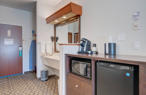 West Yellowstone Hotel | Holiday Inn - West Yellowstone by IHG