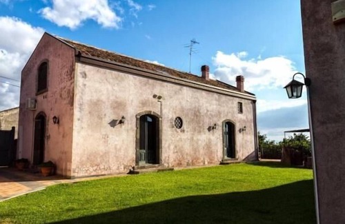 Fiumefreddo di Sicilia Casa | Casa de vacaciones Fiumefreddo di Sicilia para 1 - 18 personas con 10 dormitorios - Casa de vacacion