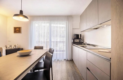 Mareo Apartamento | Apartamento vacacional "Sis Residenz Bun Sté" con vistas a la montaña, jacuzzi y sauna