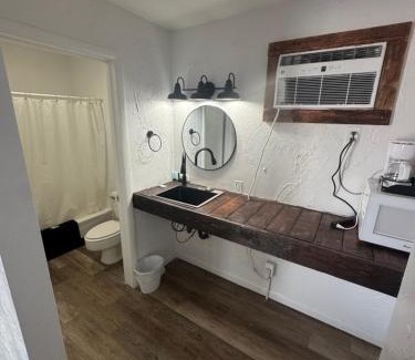 Sheridan Hotel | Holiday Lodge