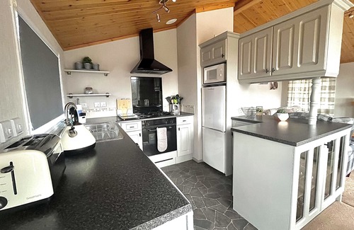 Bassenthwaite Cabina | Holiday lodge with stunning views near the shore of Bassenthwaite Lake
