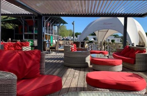 Port Grimaud Otro | Holiday Marina Resort