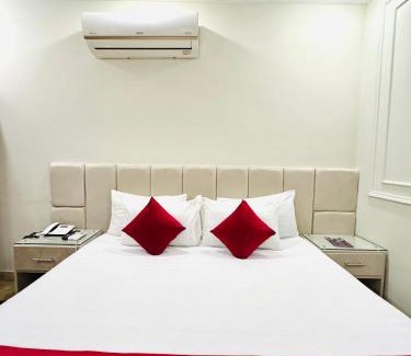 Gulshan-e-Iqbal Casa | Holiday One Hotel & Suites