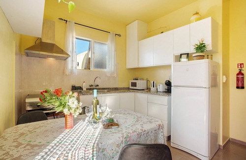 Faja da Ovelha Casa | Holiday Home 'Home Thomas' with Sea View, Wi-Fi and Air Conditioning