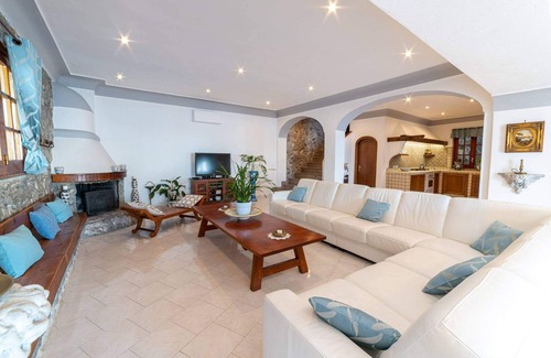 Arienzo Villa | alquiler de vacaciones en la costa de Amalfi, alquileres costeras italianas, con piscina, en Positano, a poca distancia