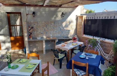 Oristano Cama Y Desayuno | Holiday Room Sa Tebia