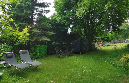 Lauta Casa | Holiday Rooms - Ferienhof Sarodnick