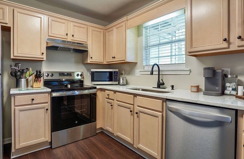 Alabaster Casa | Welcome to Warrior Landing!