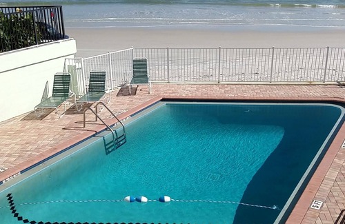 Daytona Beach Shores Apartamento | Holiday Shores Beach Club