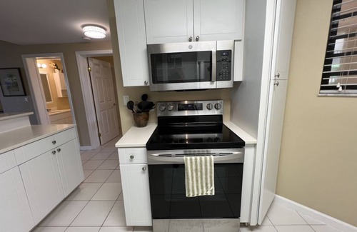 La Grande Princesse Condominio | 40% off August & September bookings! Island Oasis-Luxury condo at Pelican Cove