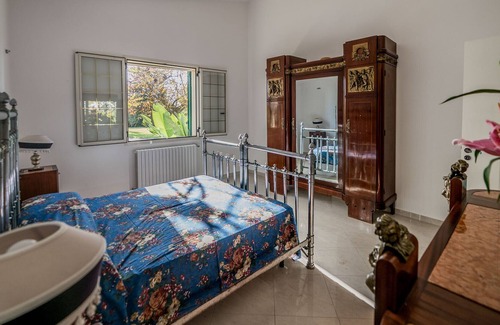 Corigliano D'Otranto Villa | Villa de vacaciones en alquiler con gran piscina privada, 5 dormitorios y 4 baños m550