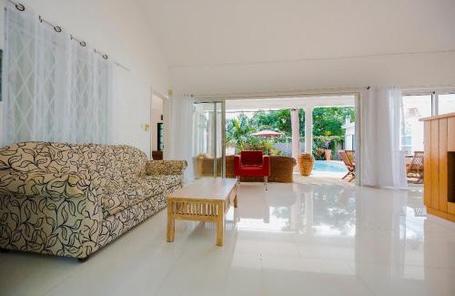 Balaclava Villa | Holiday Villa