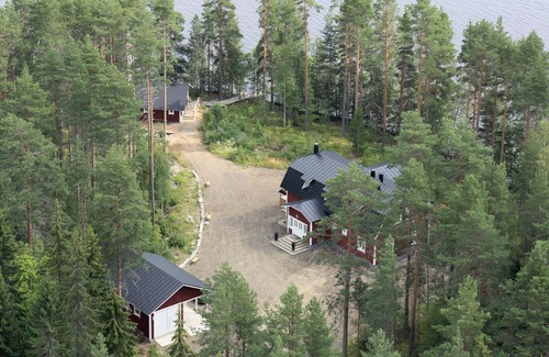 Outokumpu Villa | Villa de vacaciones Tuomarniemi junto al lago