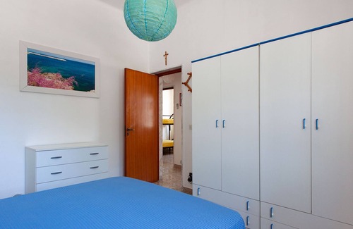 Torre Chianca Chalet De Esquí | Holiday villa with large courtyard in front of the beach 3 bedrooms m730