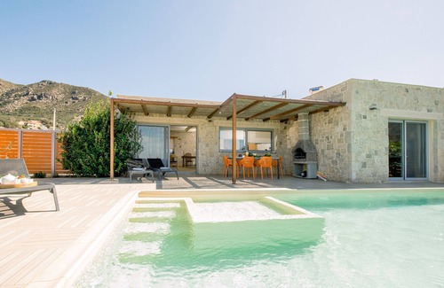 Sfinari Casa | Alquiler de villa con piscina cerca de Kissamos
