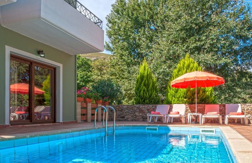 Elos Casa | Alquiler de villa con piscina privada cerca de Elafonissos