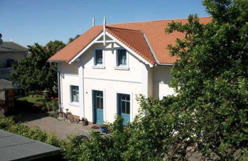 Alt Gaarz Apartamento | Vacaciones con el pescador! En tan solo un minuto en la playa!