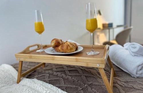Pankow Apartamento | HolidayHome Apartments l Luxury Private Room in Prenzlauer Berg