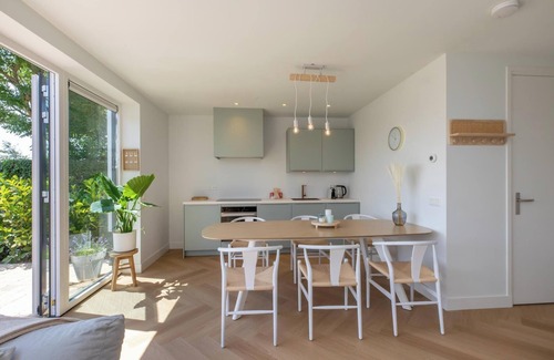 Zoutelande Chalet De Esquí | Holidayhome - Paulusweg 24 | Zoutelande 't Kusthuys'