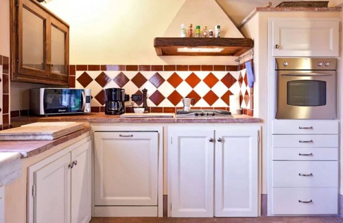 SantʼAndrea di Compito Casa | Holidayhome Petra - Preciosa casa con 8 + 2 camas