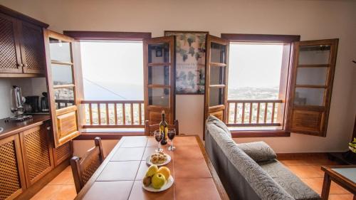 El Guincho Casa | HolidaynorthTenerife Caserío Rural Los Charcos