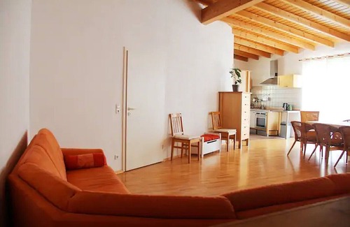 Hockenheim Casa | Holidays Haus EMG Mannheim Heidelberg group up 22P