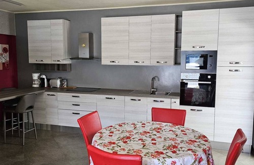 Azzano Casa | BUNGALOW DE LUJO, vistas impresionantes, la màxima privacidad y tranquilidad
