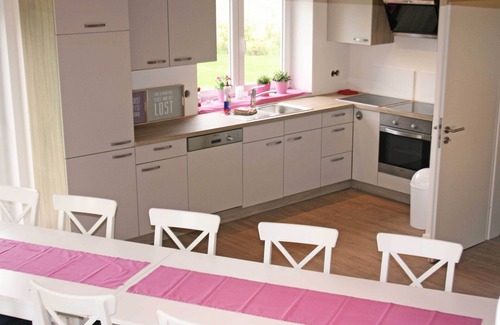 Henstedt Casa | Vacaciones en un idílico entorno rural con conexión a la granja