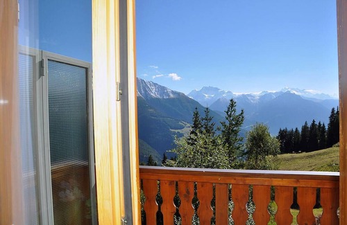 Bettmeralp Apartamento | Holidays in the Aletsch Arena at the Aletsch Glacier in the Unesco World Natural