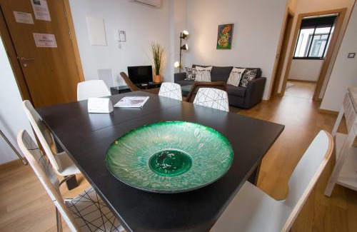 La Merced Apartamento | Holidays2Malaga Refino Pool and Parking