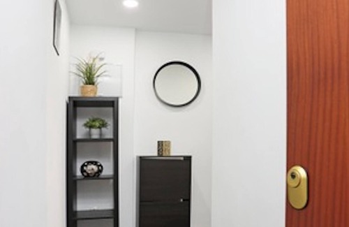 Jardin de la Abadia Apartamento | Holidays2Malaga Reyna Manescau 2 bedroom- Huelin Area just 450 mts from beach