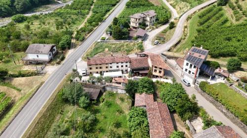 San Giovanni Ilarione Casa | HolidHome - Casale Bellavita