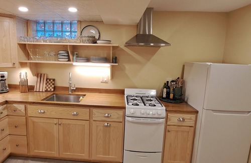 Vernon County Casa | Holistic Guest House, outdoor sauna, waterfall & pond in delightful Chaseburg WI