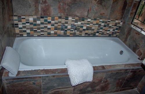 Livingstone Apartamento | Holistic Hive Retreat House