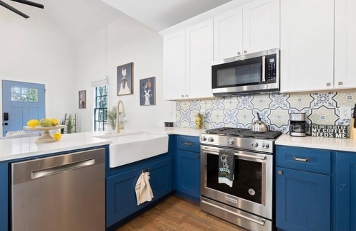 East Side Casa | Holland's Hideaway by Minty Living