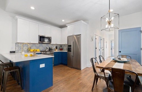 East Side Casa | Holland's Hideaway by Minty Living