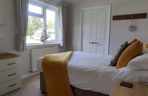 Ryther Cabina | Hollicarrs Long Lane Lodge
