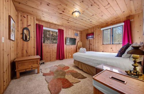 Rapid City Casa | Holliday House