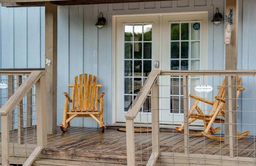 Fredericksburg Casa | Hollmig Cabin - Private Hot Tub
