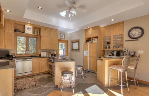 Killingworth Casa | Hollow Brook Estate