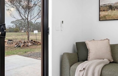Laharum Cabina | Hollow Mountain Cabin Laharum Dadswell bridge halls gap